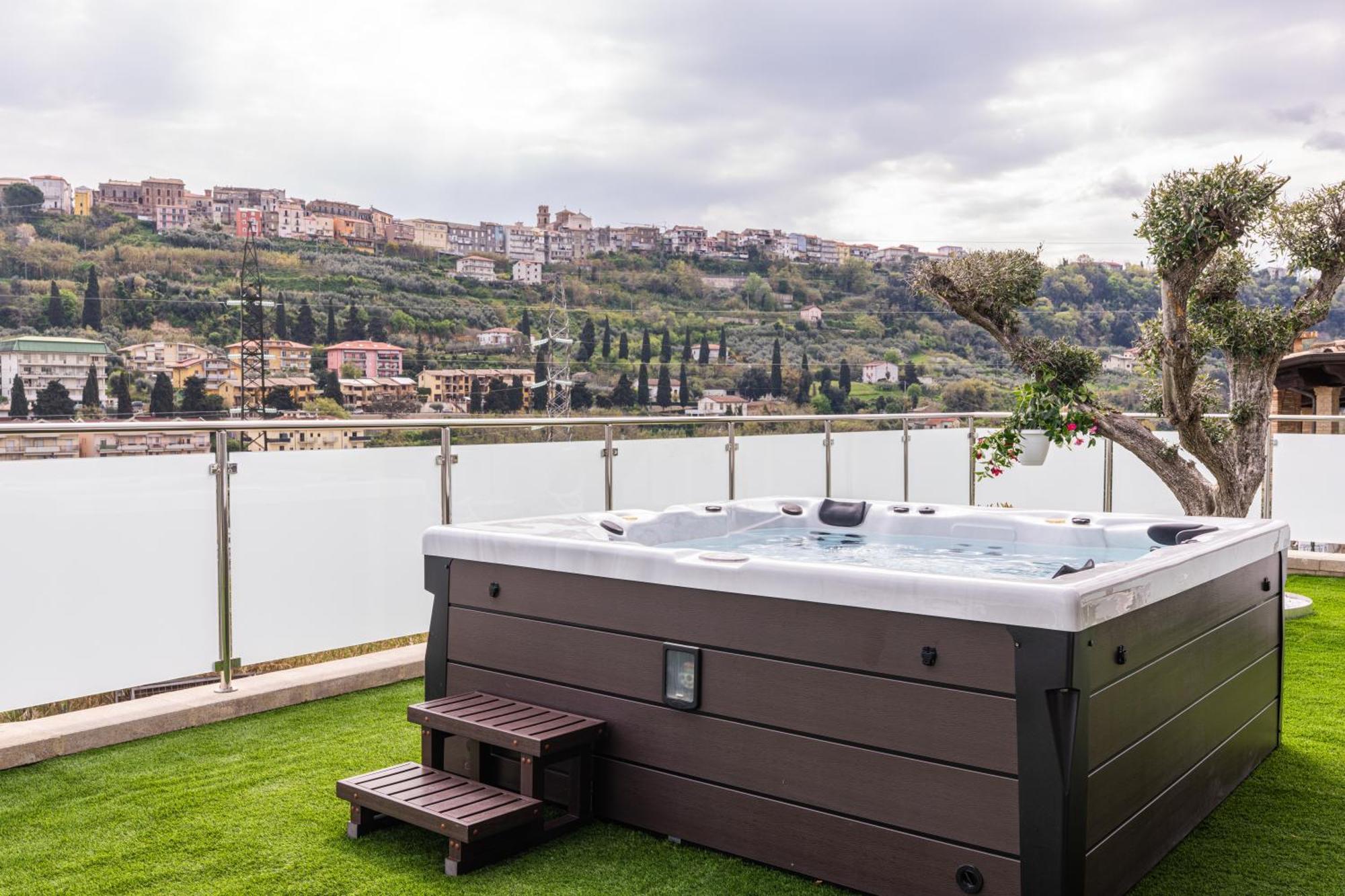 Mary Pool - Ambra Apartament Marina di San Vito